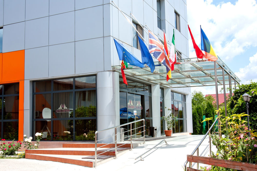 Denisa Hotel 奥托佩尼 外观 照片